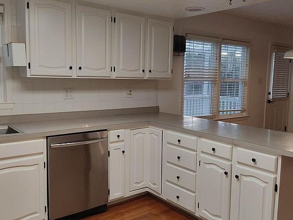 5th image of 3309 Mesa Ct