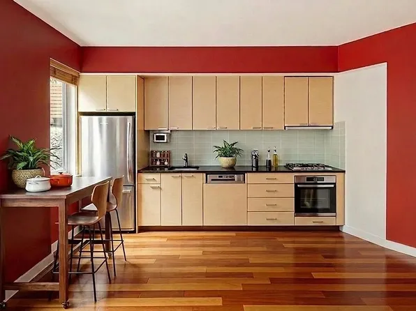 206 E 95th St APT 4B, New York, NY 10128