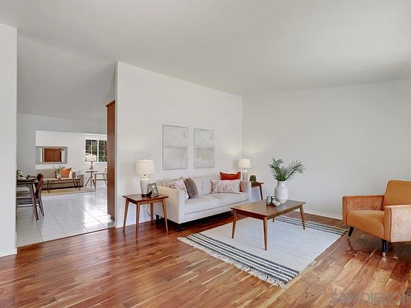 5th image of 8180 Lapiz Dr