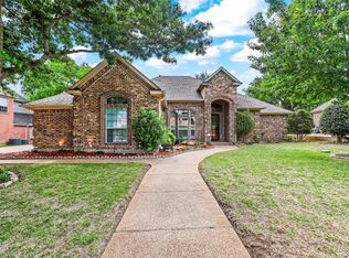 11209 Northview Dr, Fort Worth, TX 76108