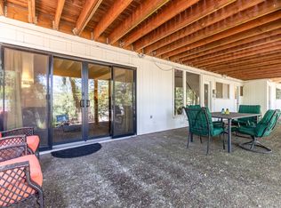 800 Los Olivos Rd, Santa Rosa, CA 95404