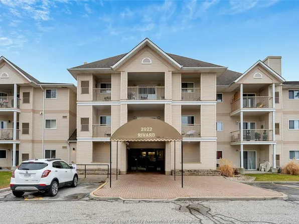 2922 Rivard Ave #206, Windsor, ON N8T 3N9