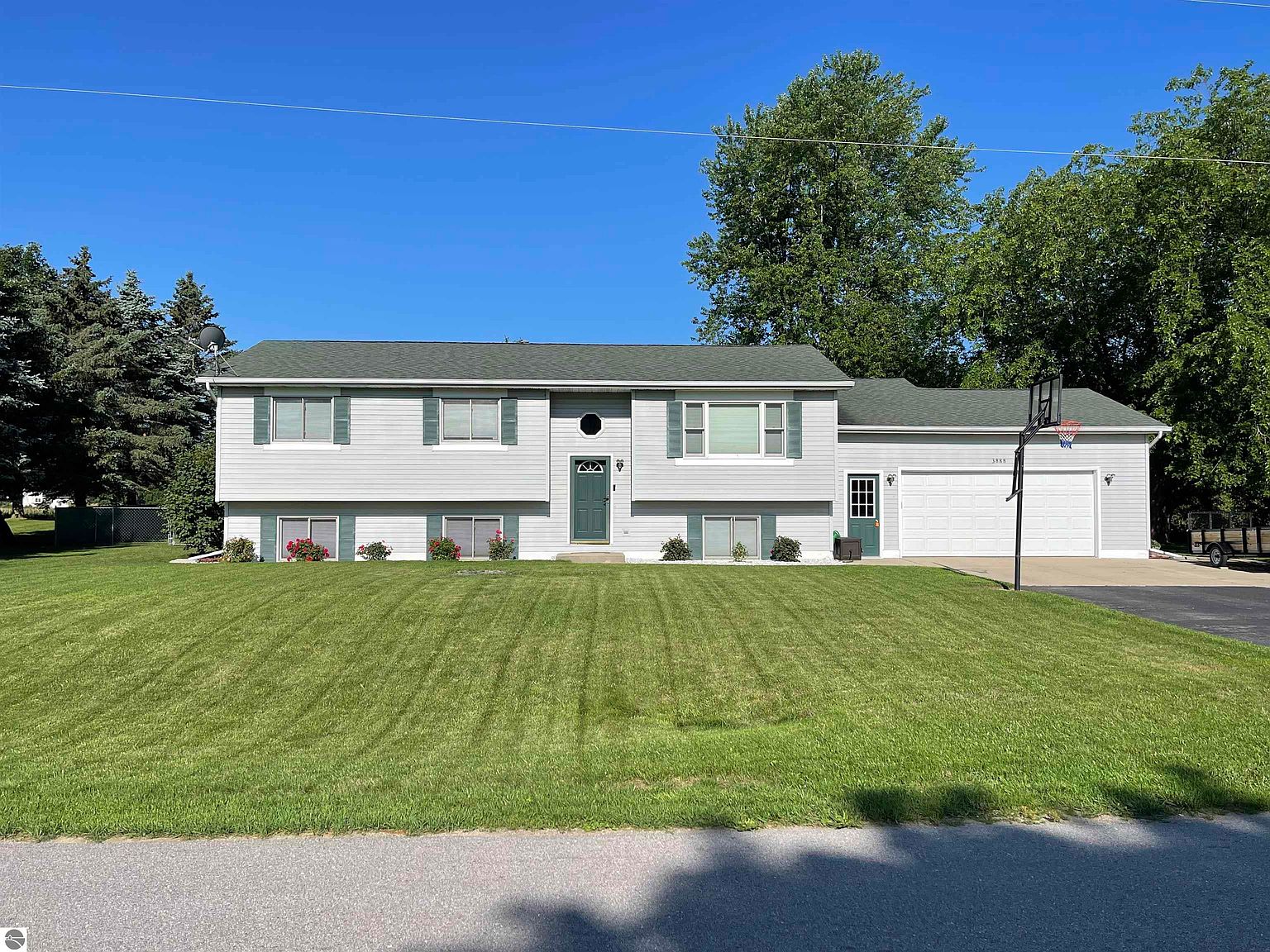 3888 McGuirk St, Mount Pleasant, MI 48858 Zillow