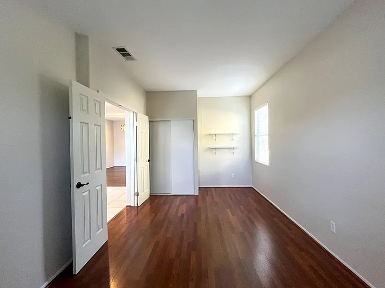 19059 Weathervane Pl — Photo 16