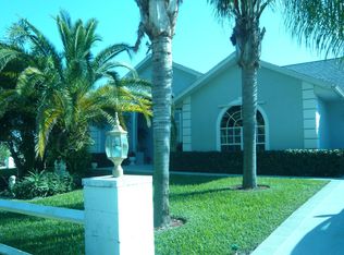 1015 17th Ln SW, Vero Beach, FL 32962