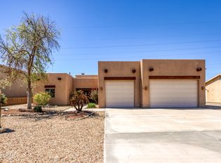 321 Hound Dr, Lake Havasu City, AZ 86404