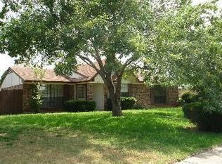 1118 Willow Run Dr, Duncanville, TX 75137