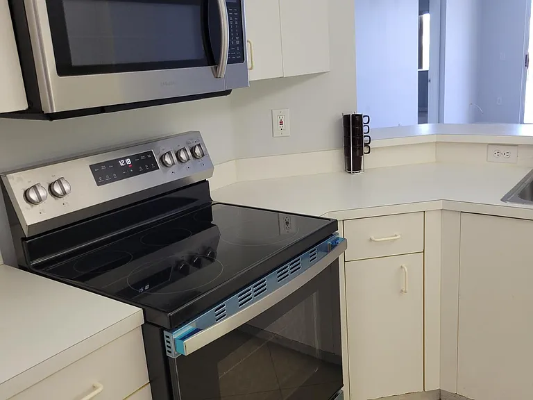 7878 Trent Dr #308 — Photo 10