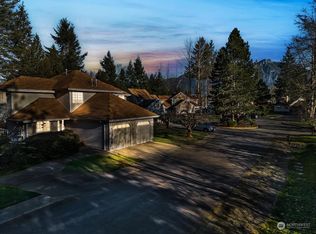 38728 SE Beta St #5, Snoqualmie, WA