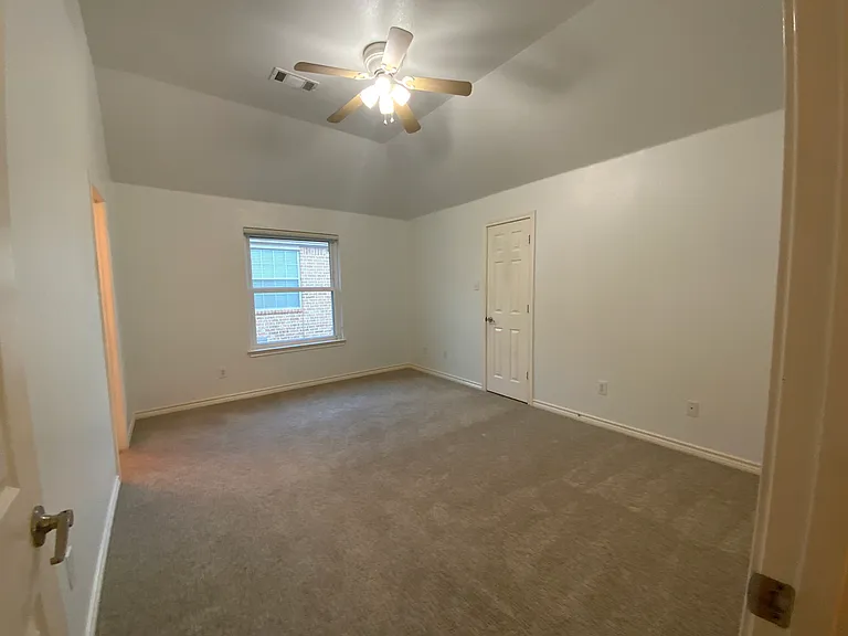 1923 Timber Ridge Dr — Photo 43