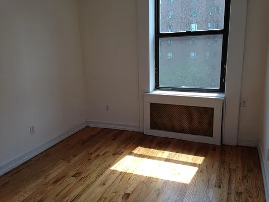 Rented by CNYC Properties | media 28