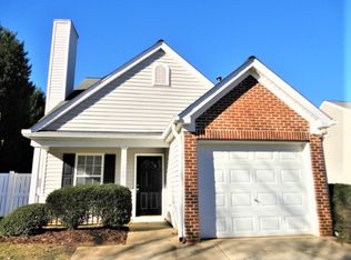 205 Adefield Ln, Holly Springs, NC 27540
