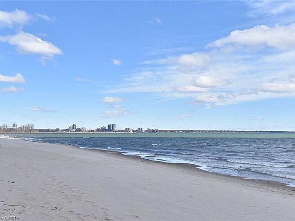 4th image of 1060 Beach Blvd