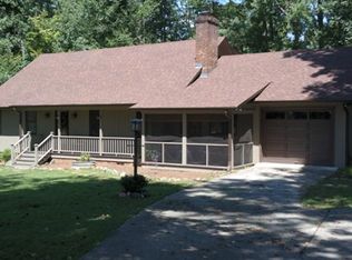 415 E Steeple Chase Rd, Pleasant Garden, NC 27313