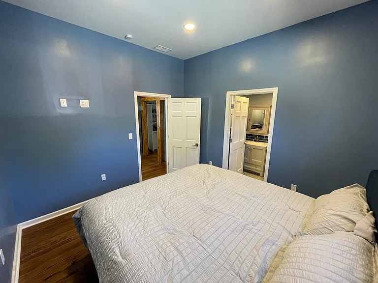 2426 N Baker St — Photo 16