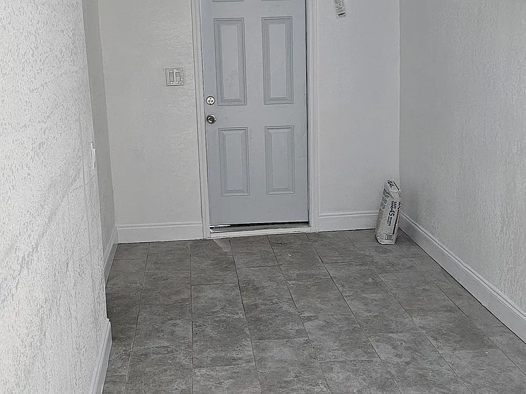 3921 41st Ave N #1C — Photo 8