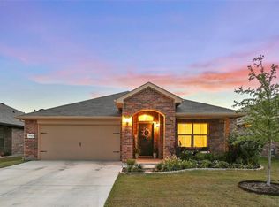 7133 Wavecrest Way, Fort Worth, TX 76179