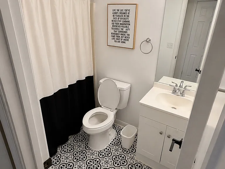 6811 Sawmill Cir #4 — Photo 6