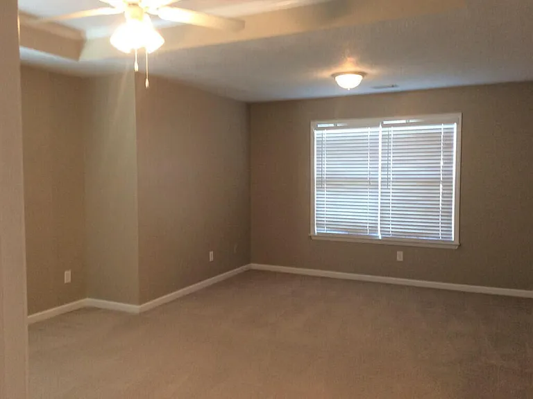 1079 Grove Landing Ln — Photo 12