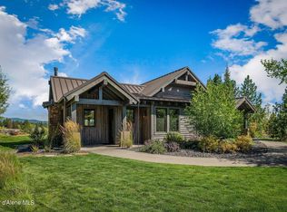 16418 S Cabernet Ct, Coeur D Alene, ID 83814