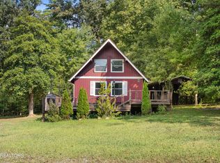 1203 Golf Course Rd, Newport, TN 37821