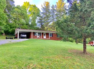 146 Day Cir, Tazewell, TN 37879