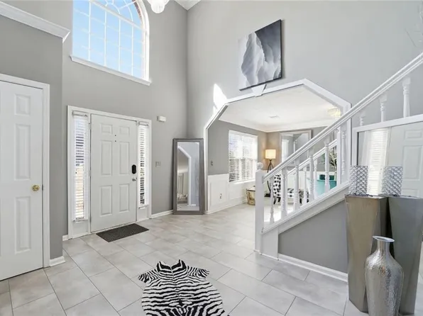 856 Haydens Rdg, Ellenwood, GA 30294