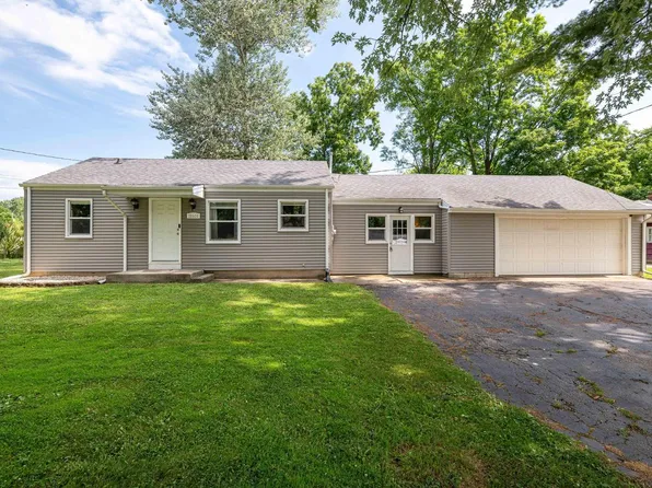 S64W18606 Topaz DRIVE, Muskego, WI 53150