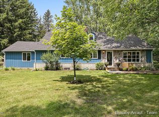 5997 West River Dr NE, Belmont, MI 49306