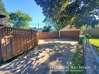4919 34th Ave S #1 — Photo 13
