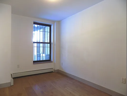 Rented by Blue Egg Realty Corp | media 17