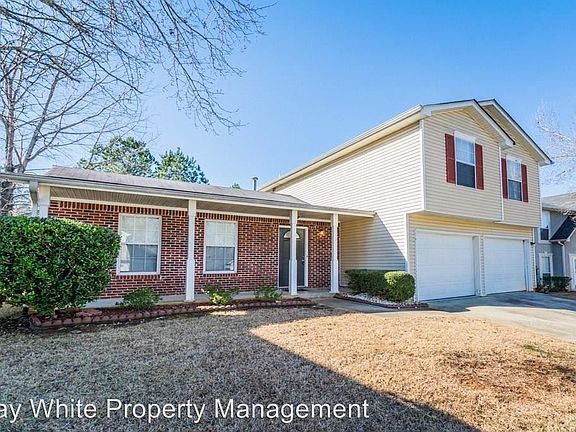 2nd image of 829 Kilkenny Cir