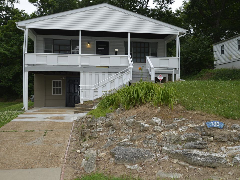 1st image of 136 N Marguerite Ave