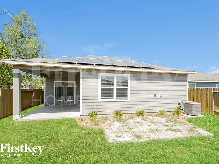 25069 Authors Dr — Photo 15