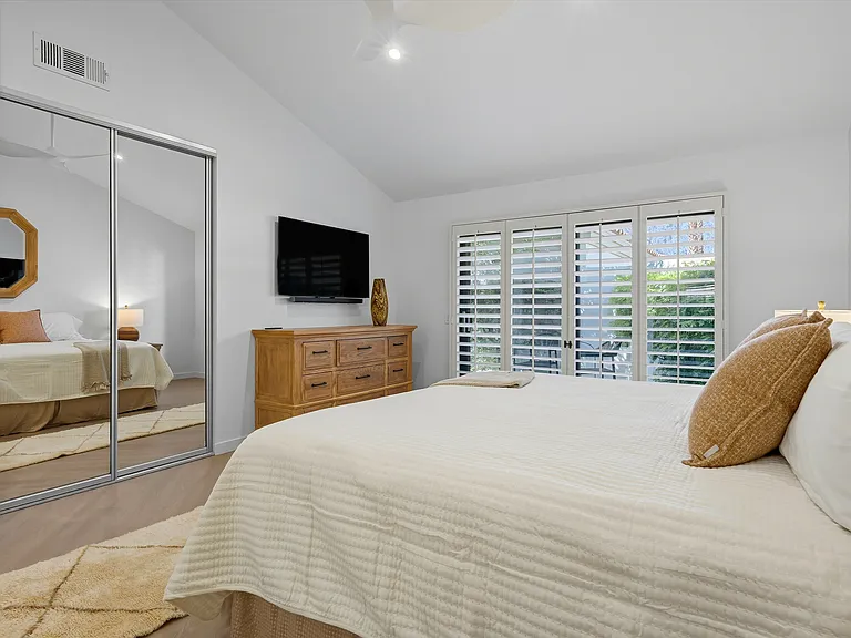54960 Shoal Crk — Photo 22