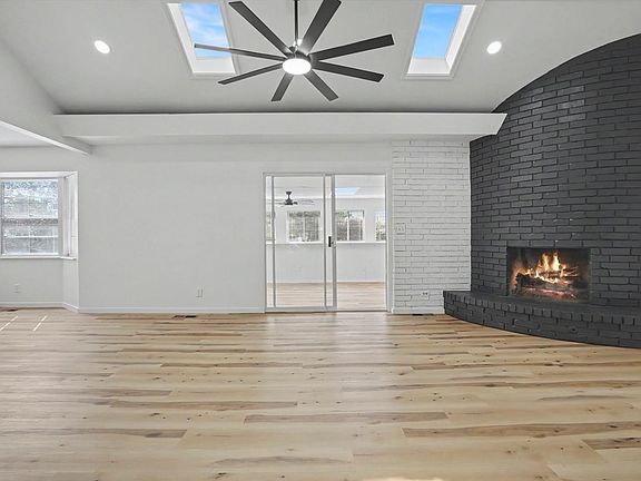 5th image of 9920 E 28th Pl