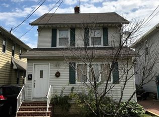 859 Myrtle St, Elizabeth, NJ 07202