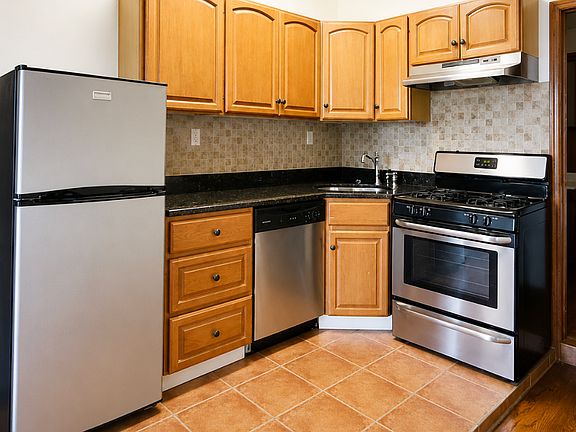 2nd image of 234 8th St APT 4F
