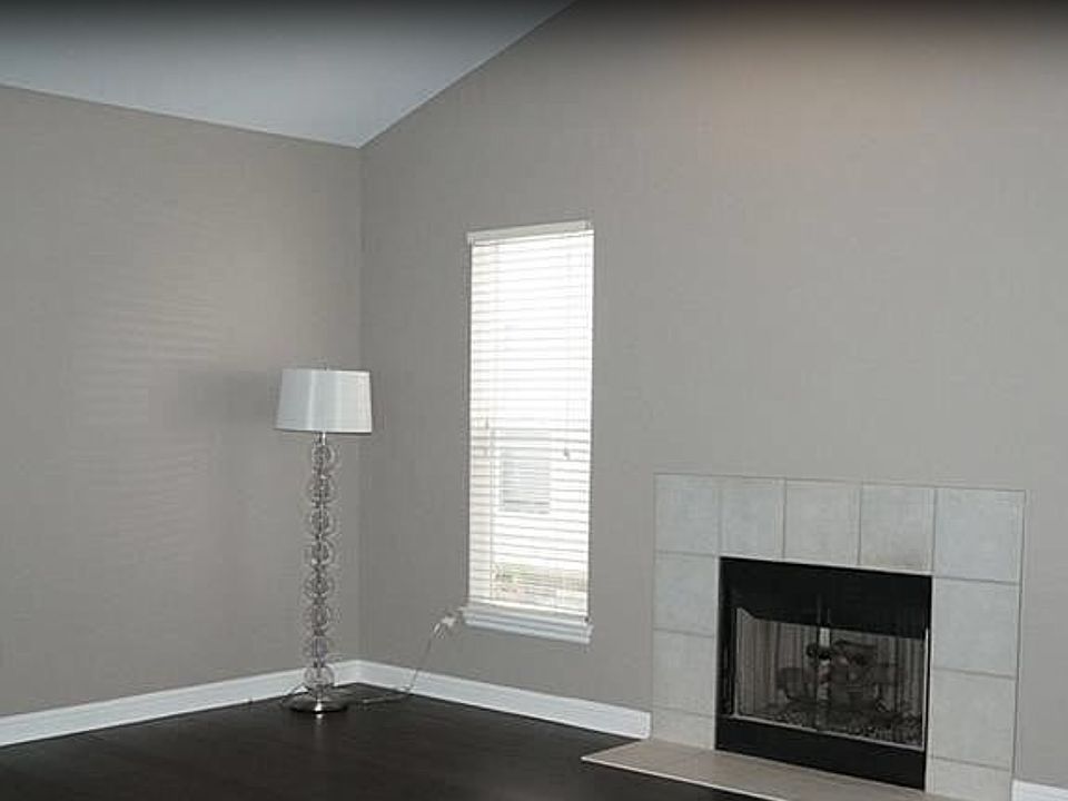 1st image of 5332 S River Dr
