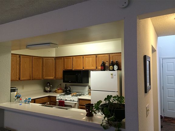 5th image of 354 Rolling Meadow Dr