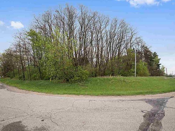 2nd image of 4260 County Road C