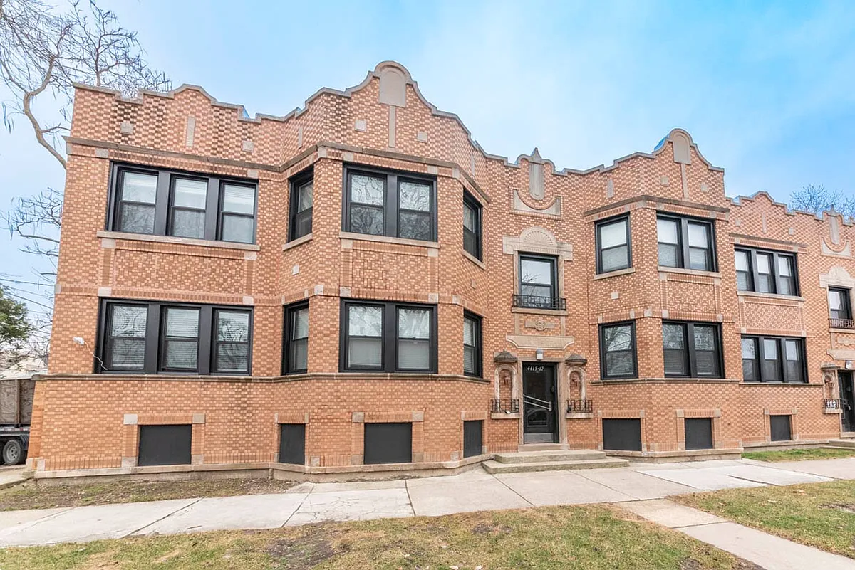 Building Photo - 4415-25 W School St