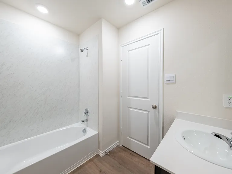 13156 Dawson Dr — Photo 6