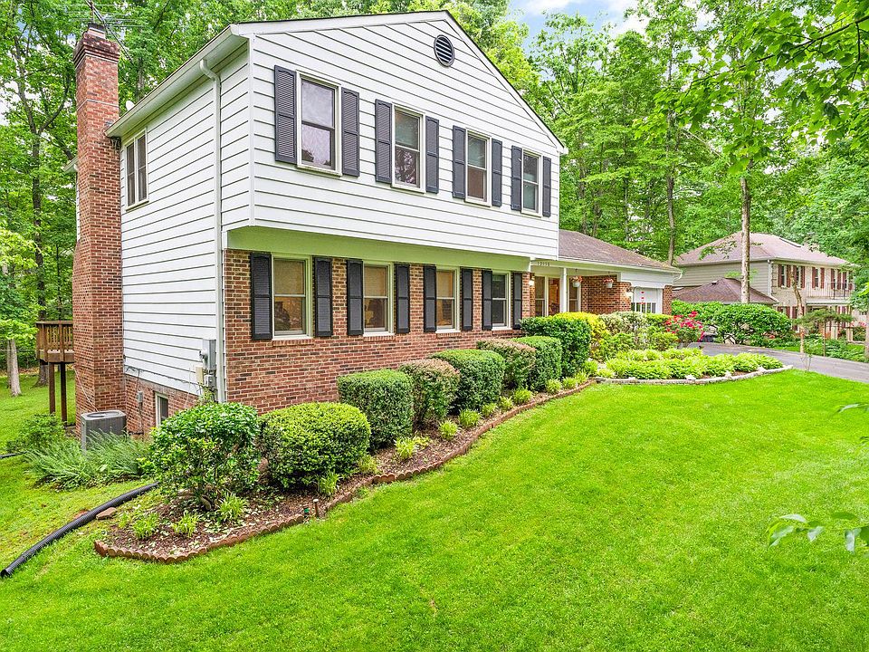 12116 Holly Knoll Cir, Great Falls, VA 22066 Zillow