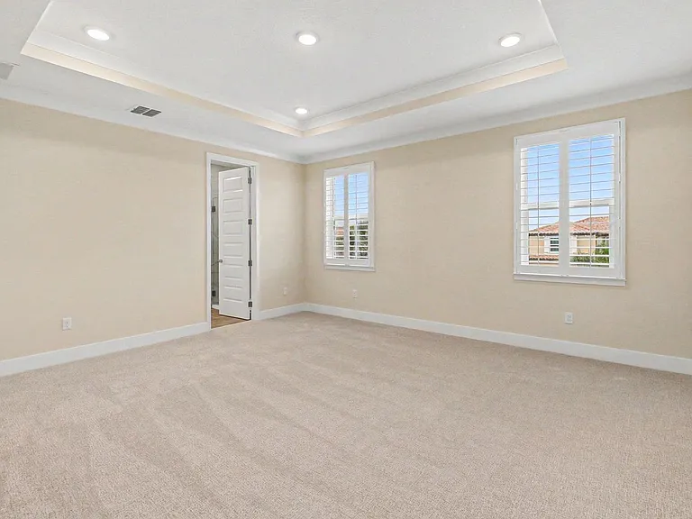 726 Clearwater Ave — Photo 13