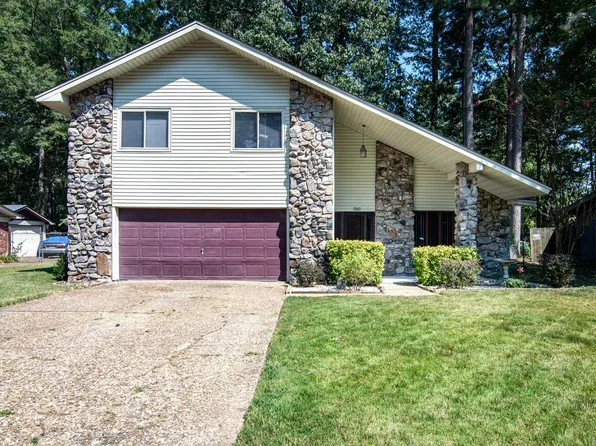 10601 Warren Dr, Little Rock, AR 72209