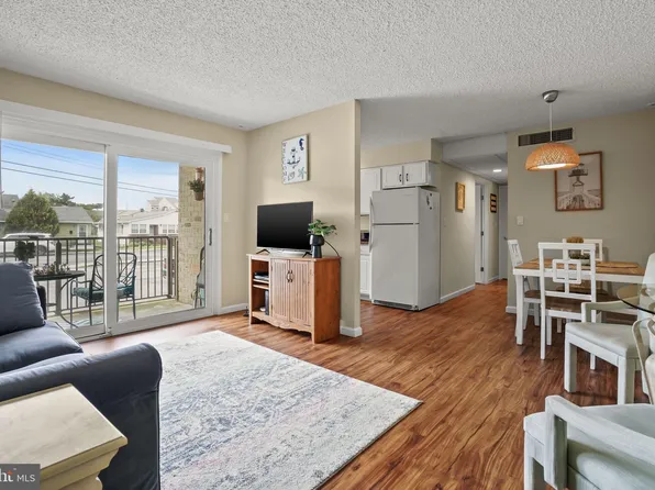 210 Trimper Ave Unit 1, Ocean City, MD 21842
