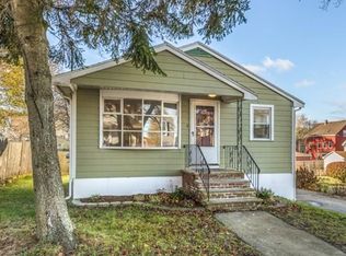 3 Wheeler St, Peabody, MA 01960