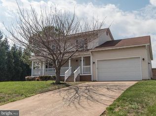 9750 Zimbro Ave, Manassas, VA 20110