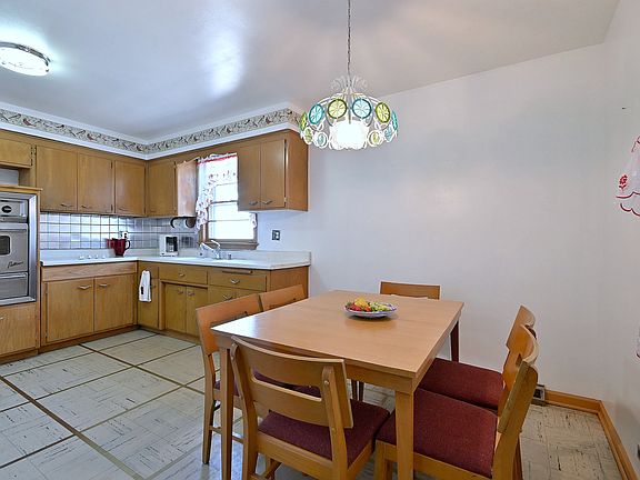 4th image of 4831 N Oak Park Ave